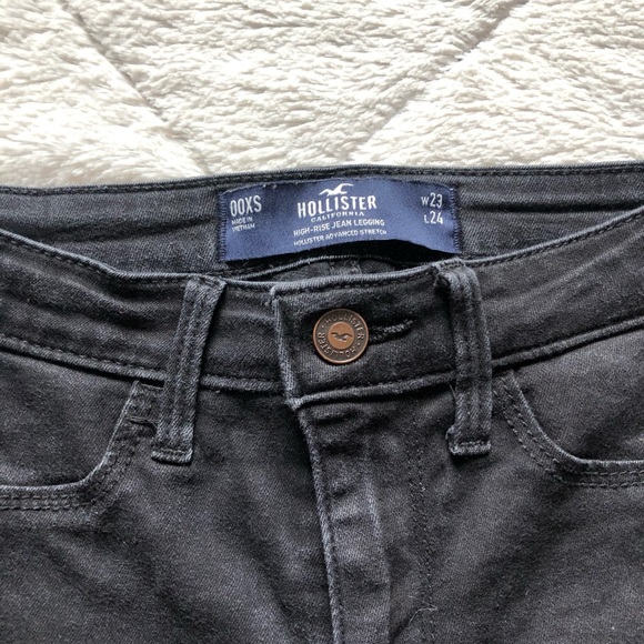 High waisted Hollister jeans - Picture 4 of 4